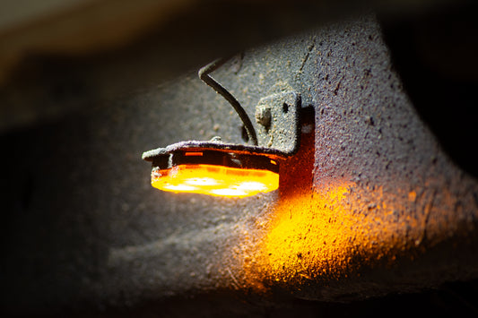 Universal Rock Light Mount